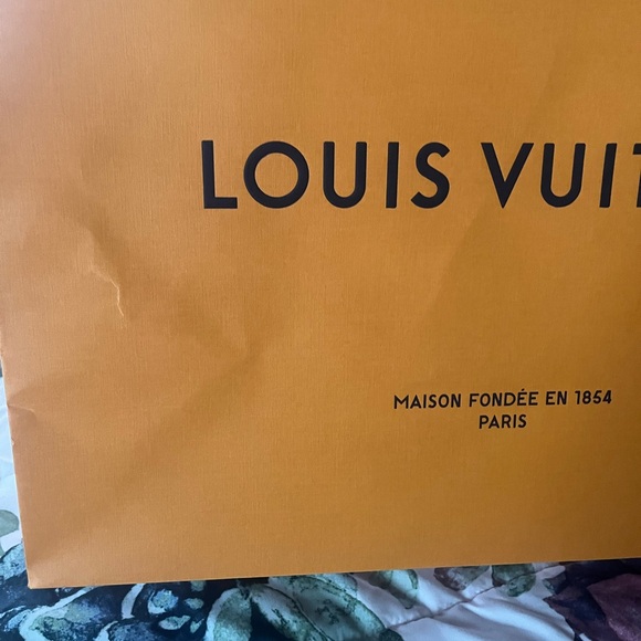 Large Louis Vuitton shopping totes - Picture 3 of 5